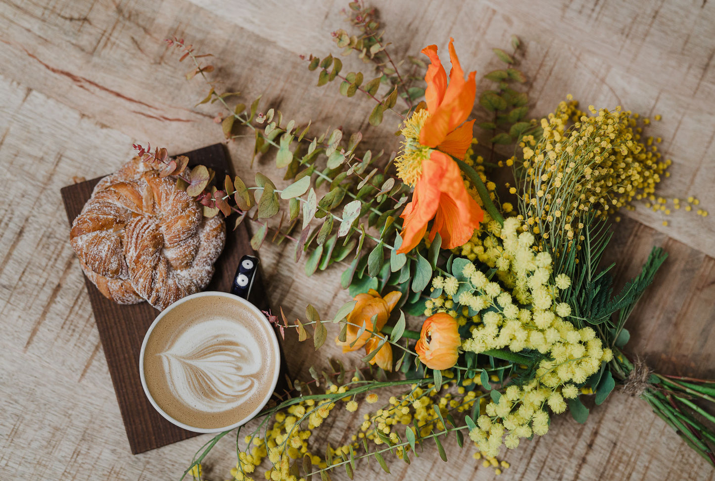 International Women’s Day Therapeutic Perfume Workshop with Breakfast and Spring Bouquet